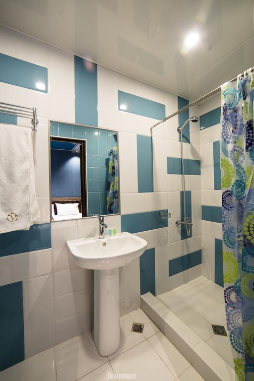 Voyage Hotel Ereván Habitación foto